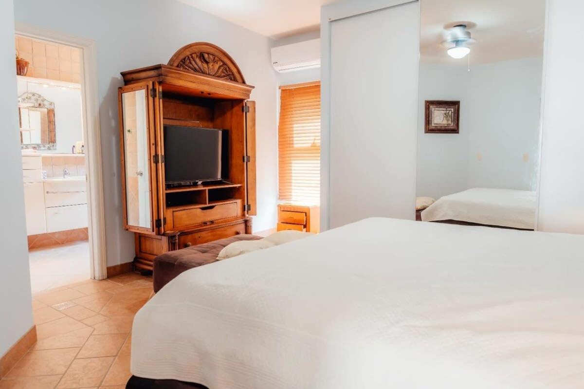 Villa The Elegance Of Tierra Del Sol With Private Pool Palm Beach Exterior foto